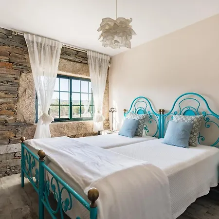 Casa de Férias T3 Com Piscina E Jardim - Casula No Caramulo Tondela