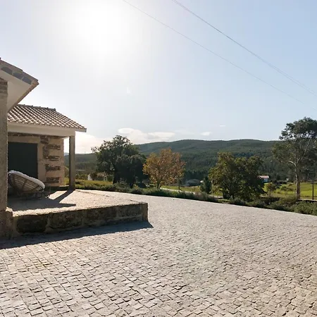 Casa de Férias T3 Com Piscina E Jardim - Casula No Caramulo *