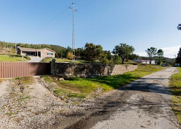 Prázdninový dům T3 Com Piscina E Jardim - Casula No Caramulo Tondela